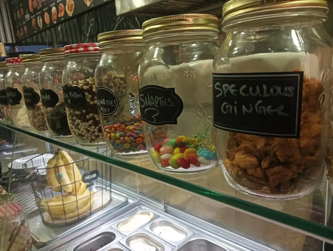 Βάζα με toppings